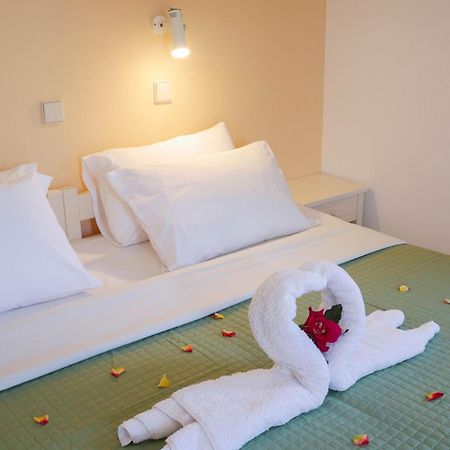 Litinas Apartments With Pool Agia Marina Exterior foto