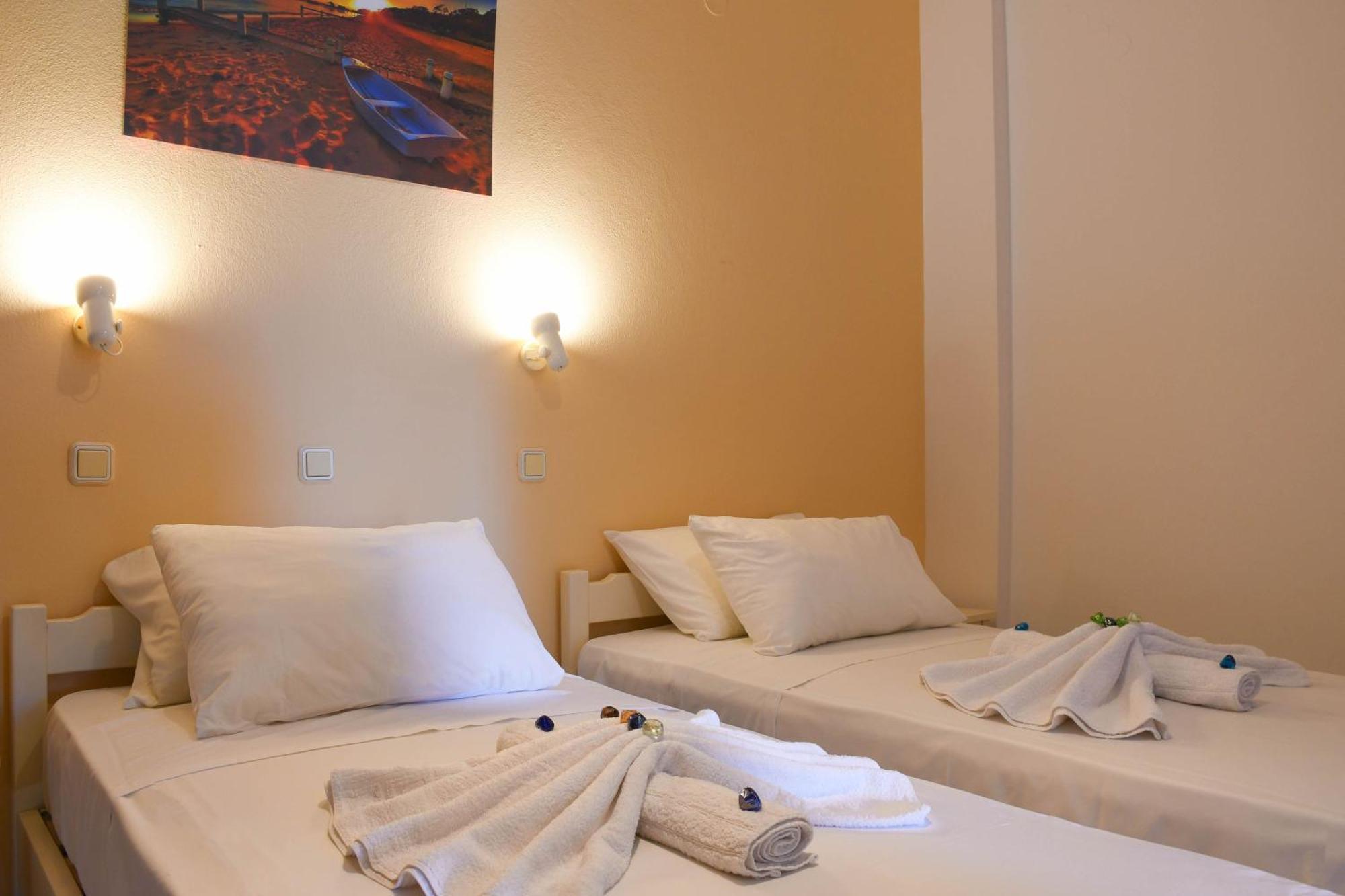 Litinas Apartments With Pool Agia Marina Exterior foto